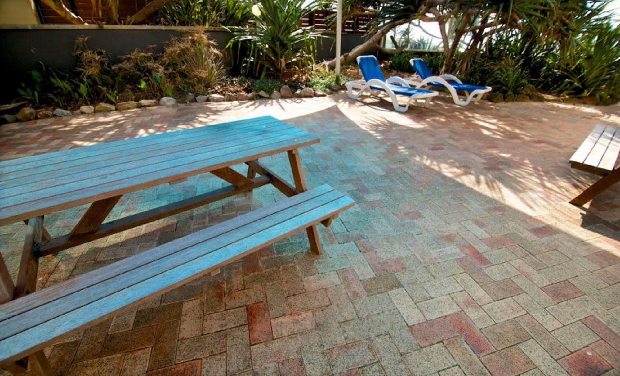 President Holiday Apartments - Absolute Beachfront Gold Coast Exterior foto